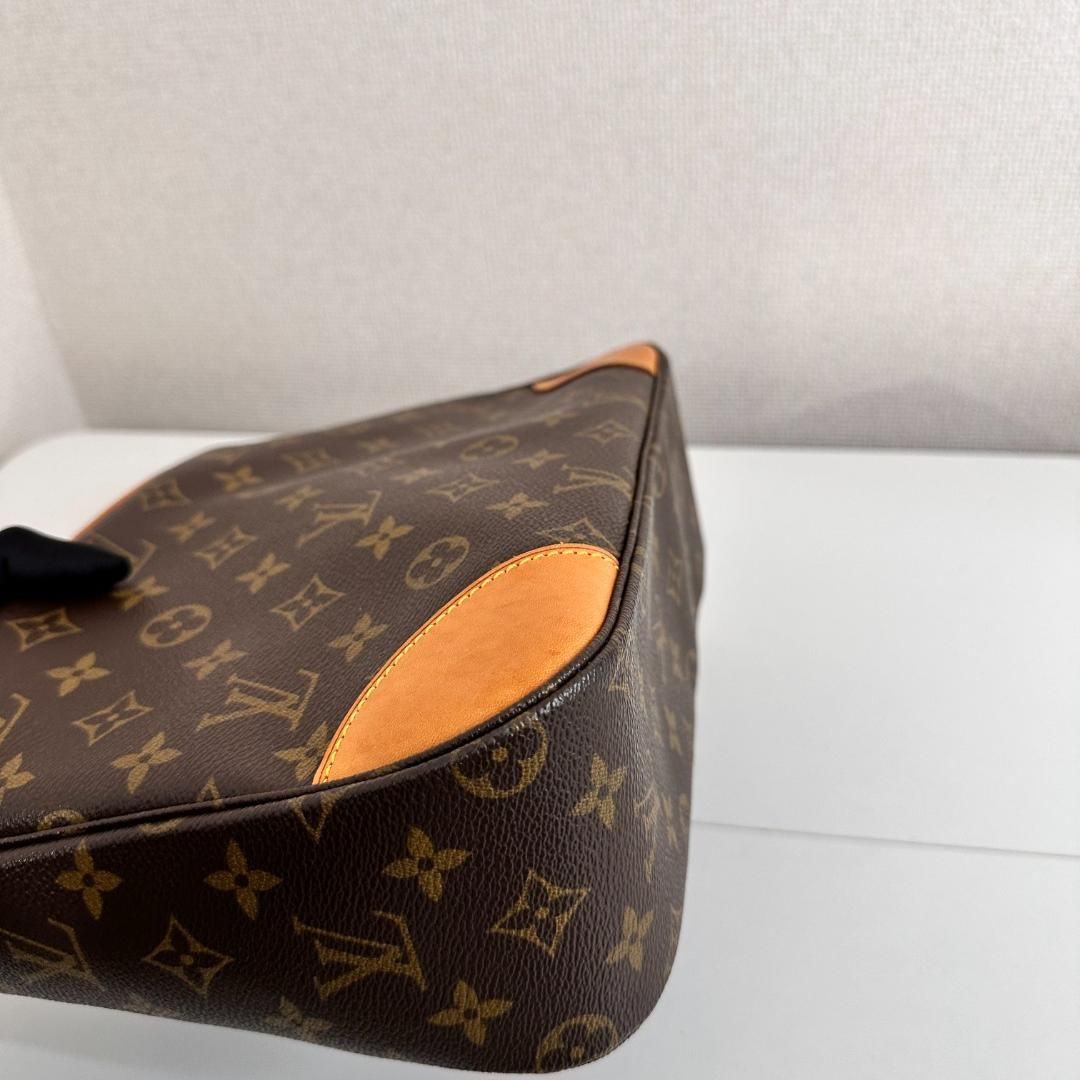 Louis Vuitton LV Monogram Boulogne 30 - Brown Shoulder Bags, Handbags MR2104202507222