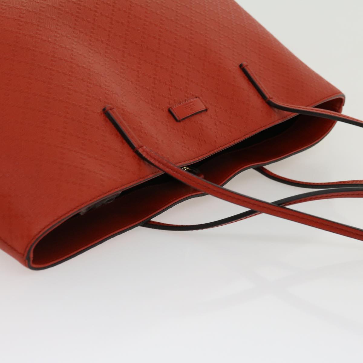 Gucci Leather Shoulder Bag Style 28