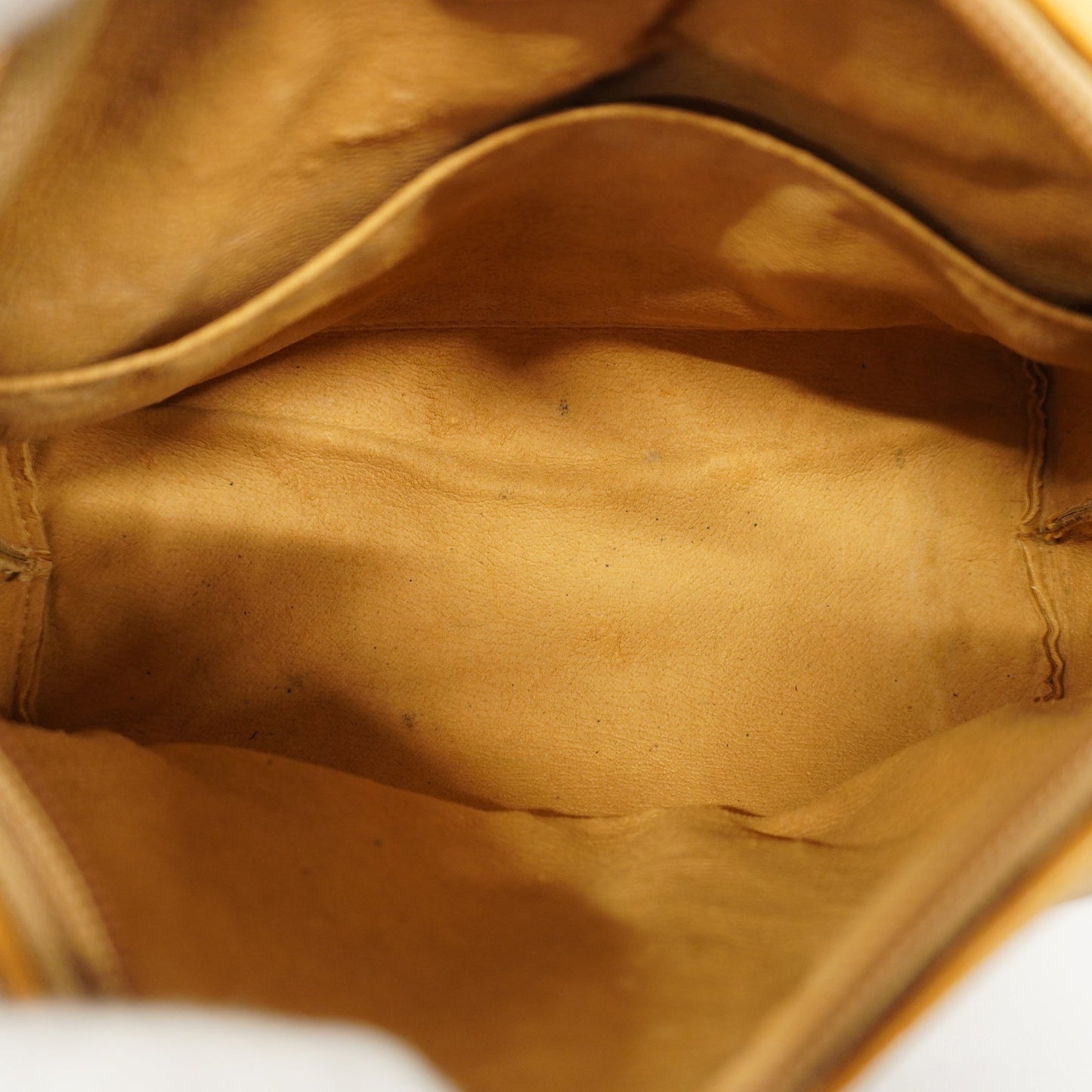 Gucci Leather Shoulder Bag