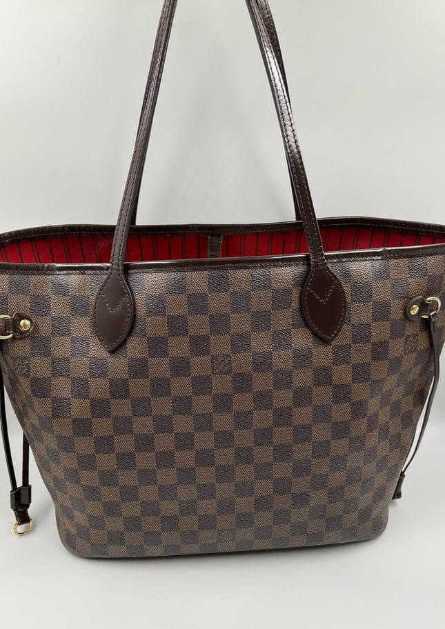 Louis Vuitton Neverfull MM Tote