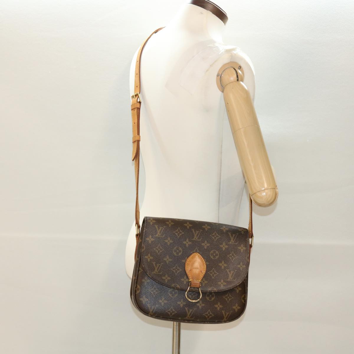 LOUIS VUITTON Monogram Saint Cloud GM Shoulder Bag M51242 LV 40145