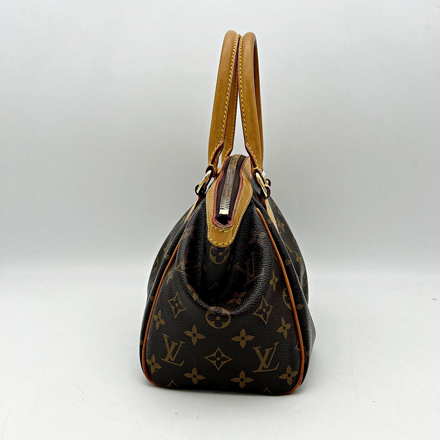 Louis Vuitton Tivoli PM Monogram Canvas HandBag LA6272