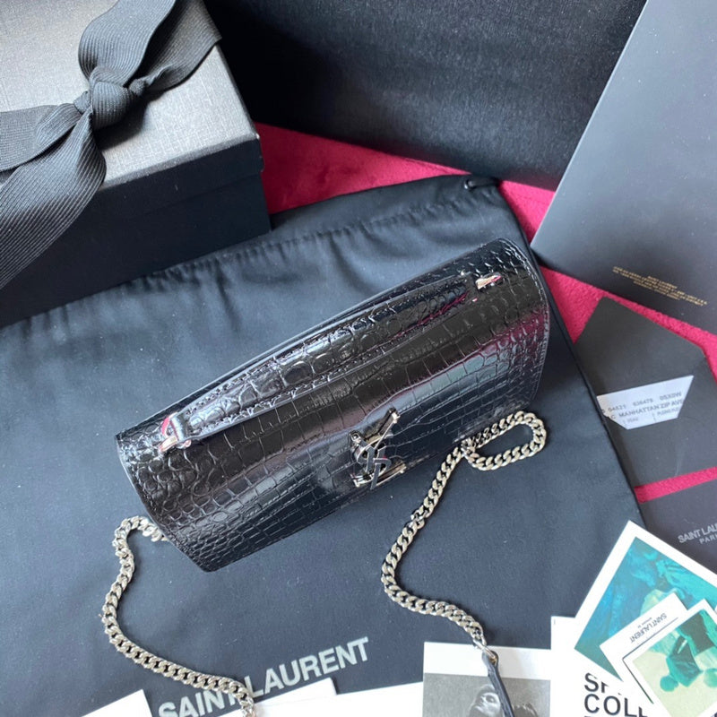 Yves Saint Laurent - Bags