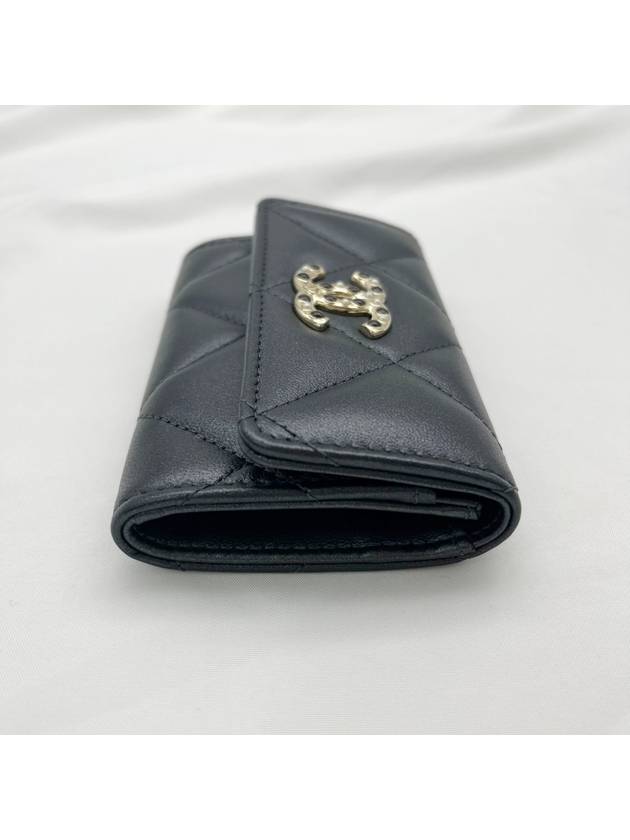 Chanel Shoulder Bag - Almora Bags