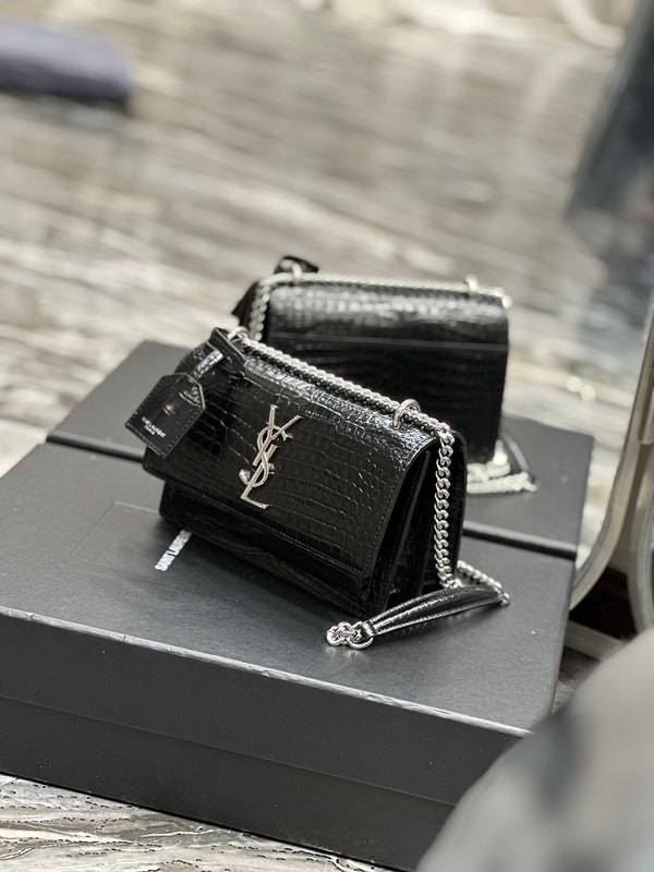 Yves Saint Laurent - Bags
