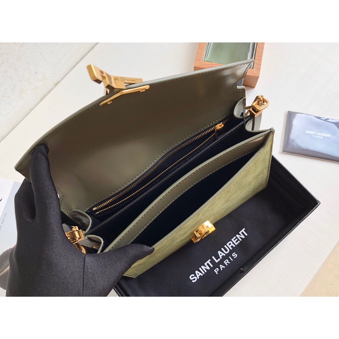 Yves Saint Laurent Cassandra Medium Chain Bag In Box And Velvet Green.6in/
