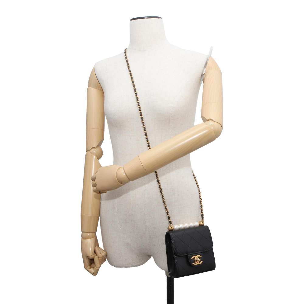 Chanel Matelassé Shoulder Bag - Almora Bags