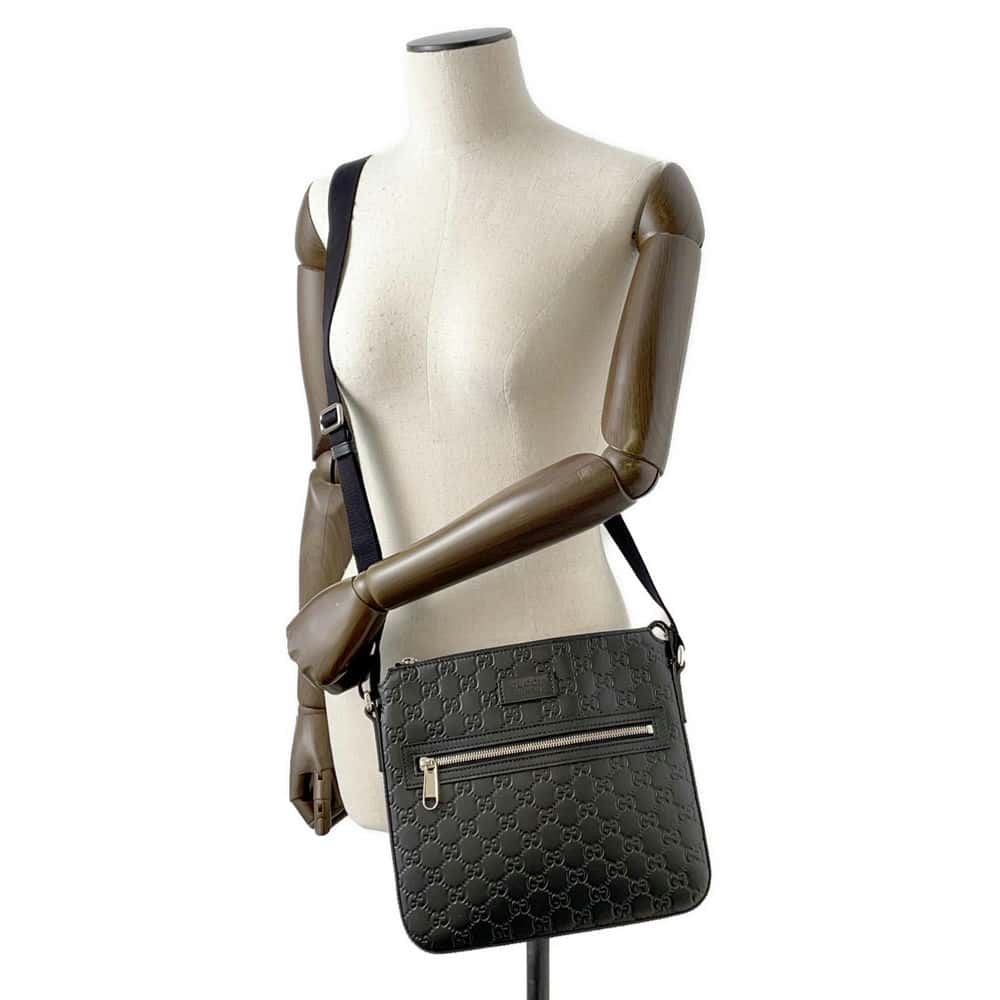 Gucci Leather Shoulder Bag