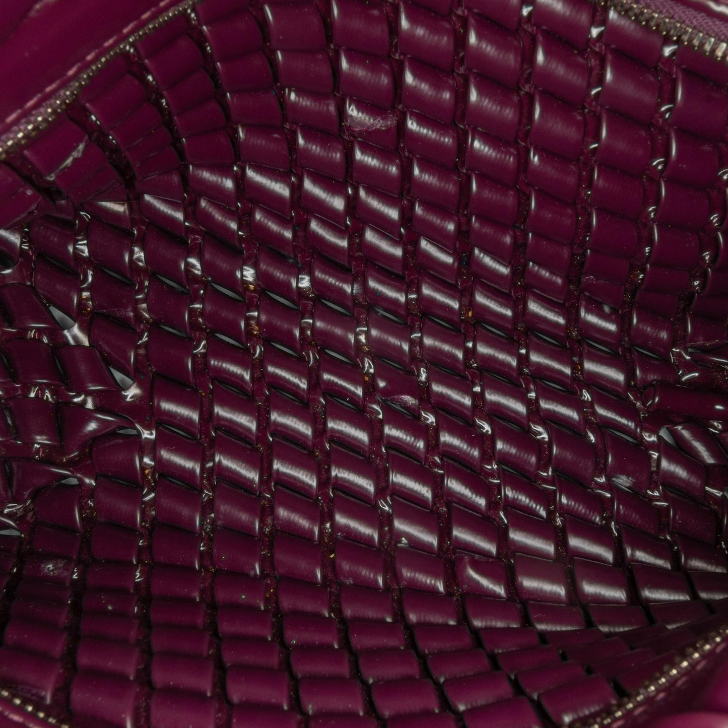 Luxury Bottega Veneta Nappa Intrecciato Slanted Clutch (SHG-AMZyVp)