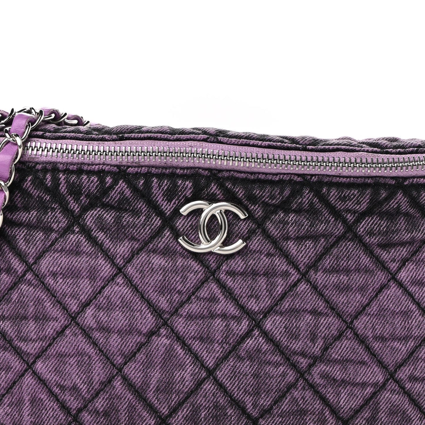 CHANEL QUILTED PRESSION WAIST BAG