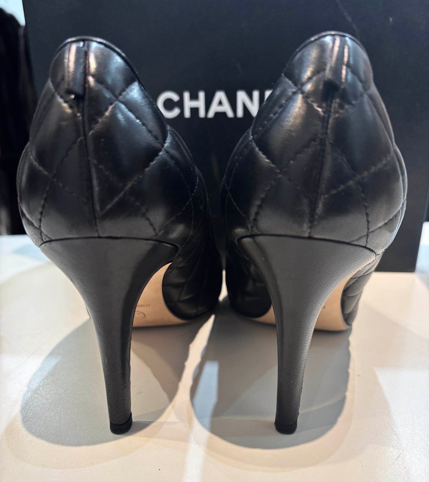CHANEL CC QUILTED LAMBSKIN LEATHER PUMPS Handbag