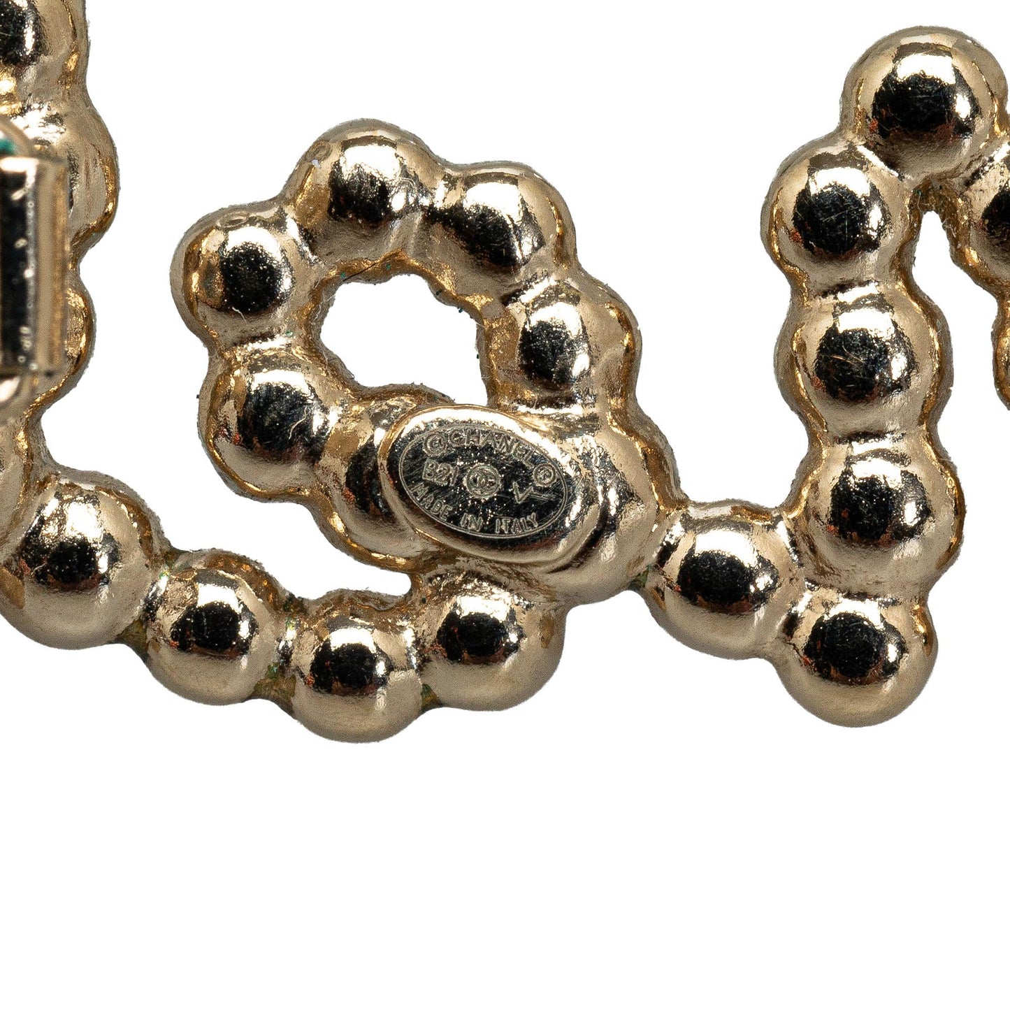 Chanel Rhinestone & Pearl Swirling Logo Barette (SHG-fwVacm) Handbag