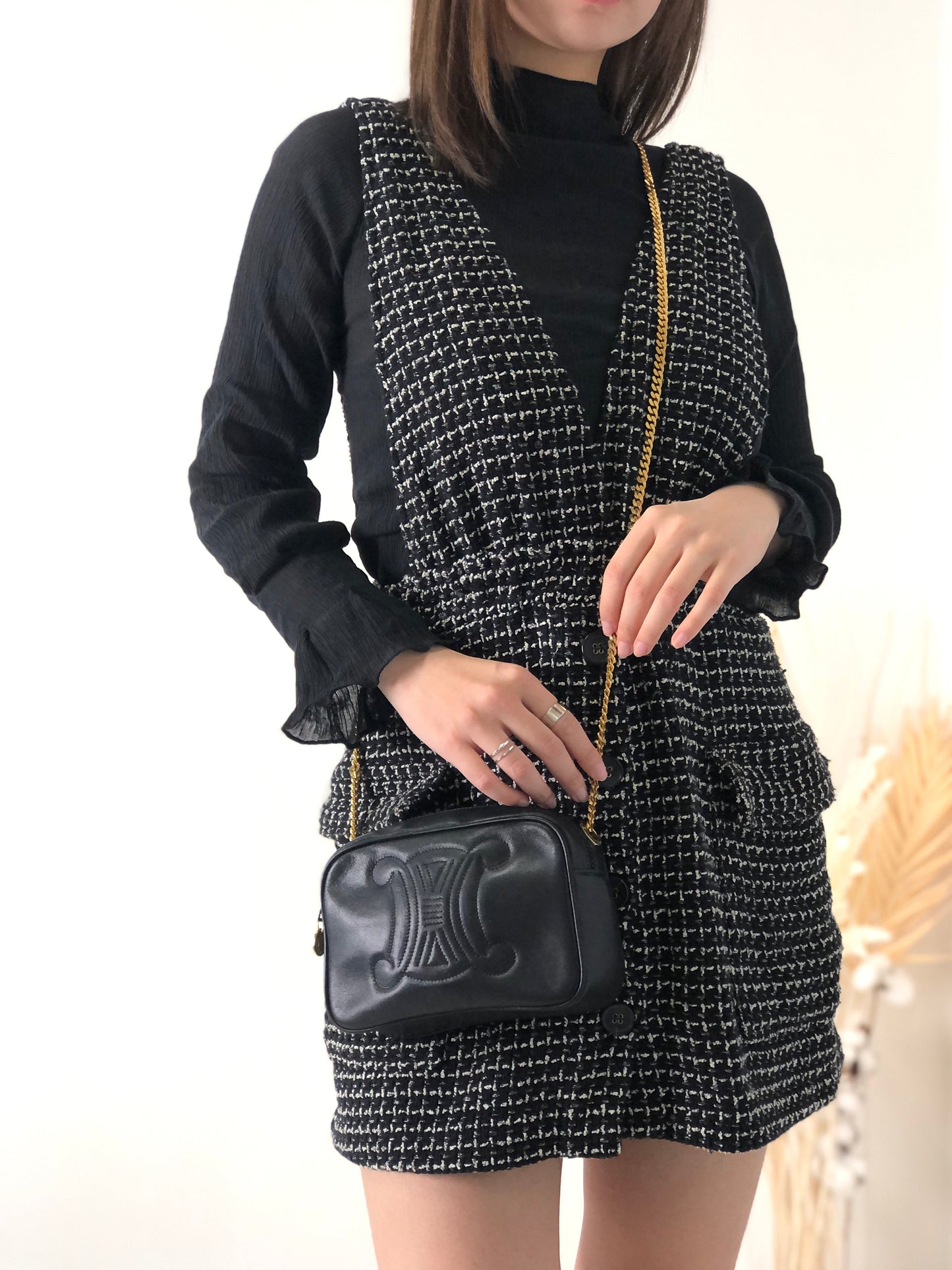 CELINE Triomphe Leather Chain Shoulder bag Black jigb5w