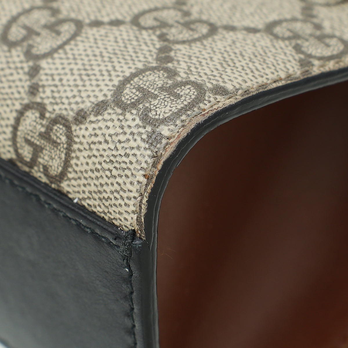 Gucci Leather Canvas Shoulder Bag