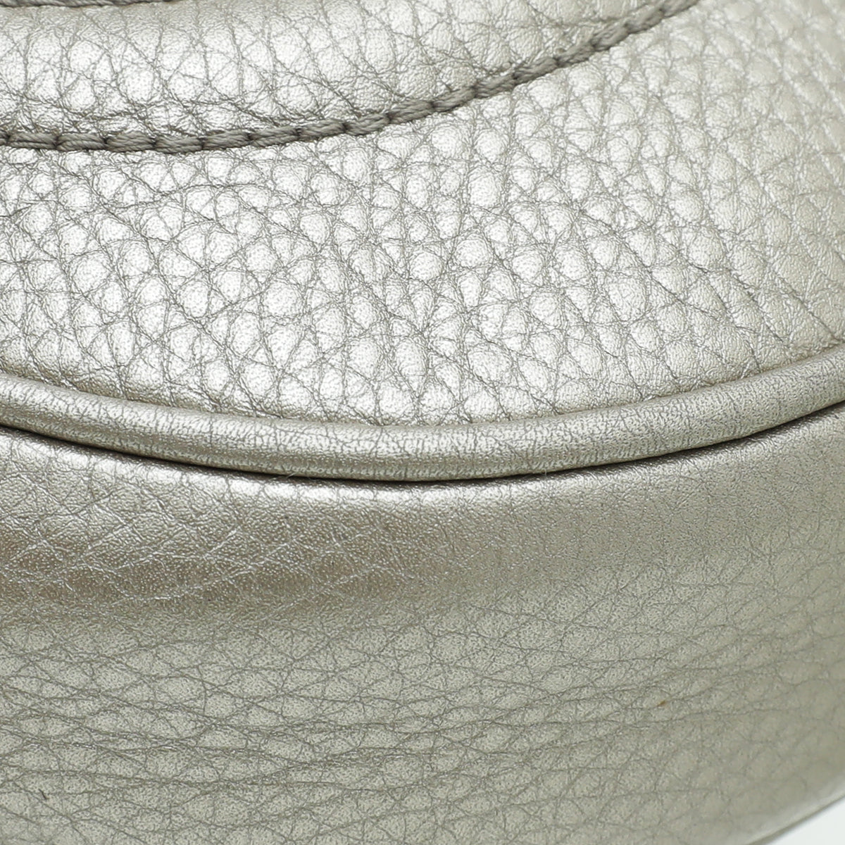 Gucci Chain Leather Shoulder Bag
