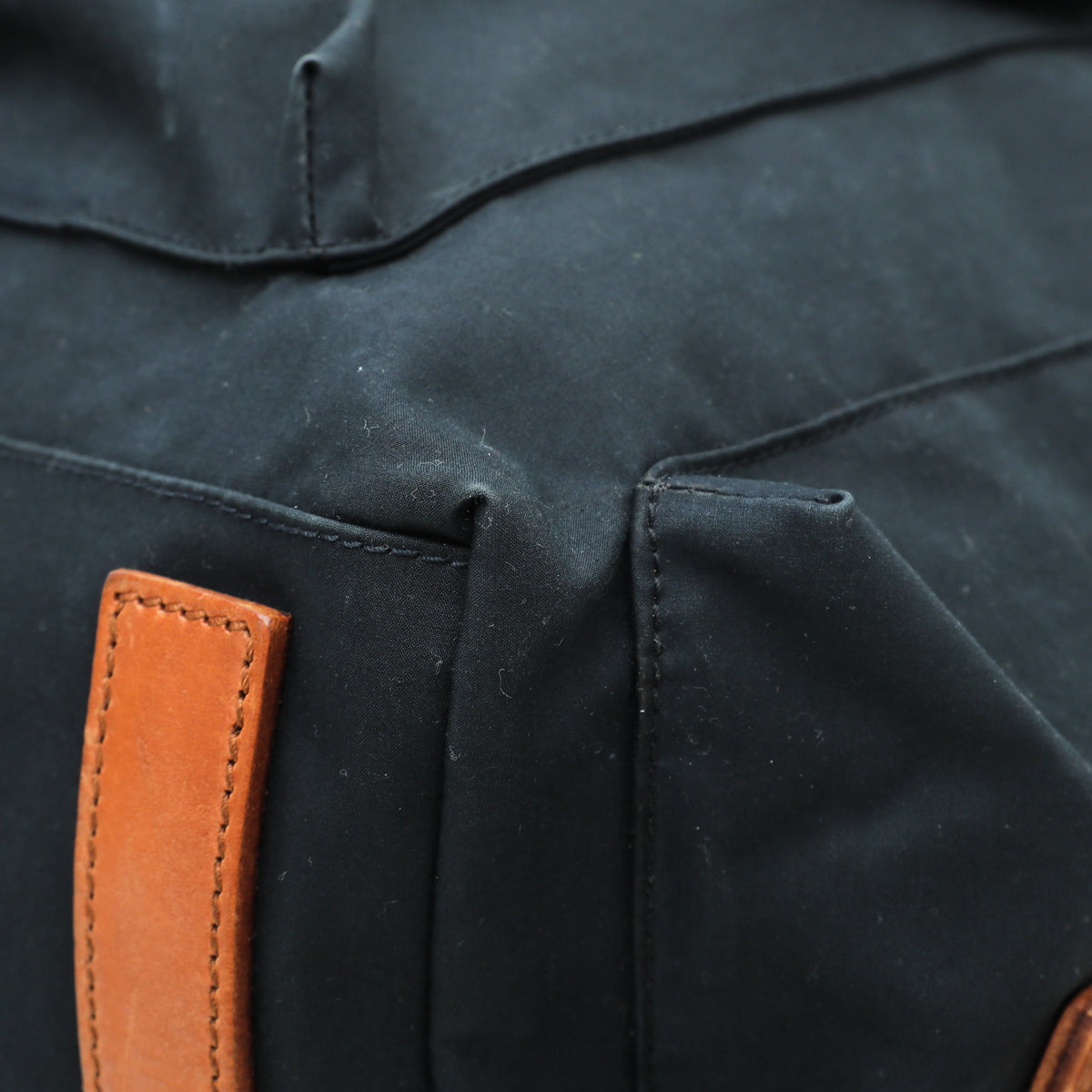 Gucci Leather Canvas Shoulder Bag