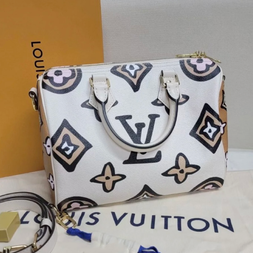 Louis Vuitton Bandouliere Bag Wild at Heart Monogram Giant