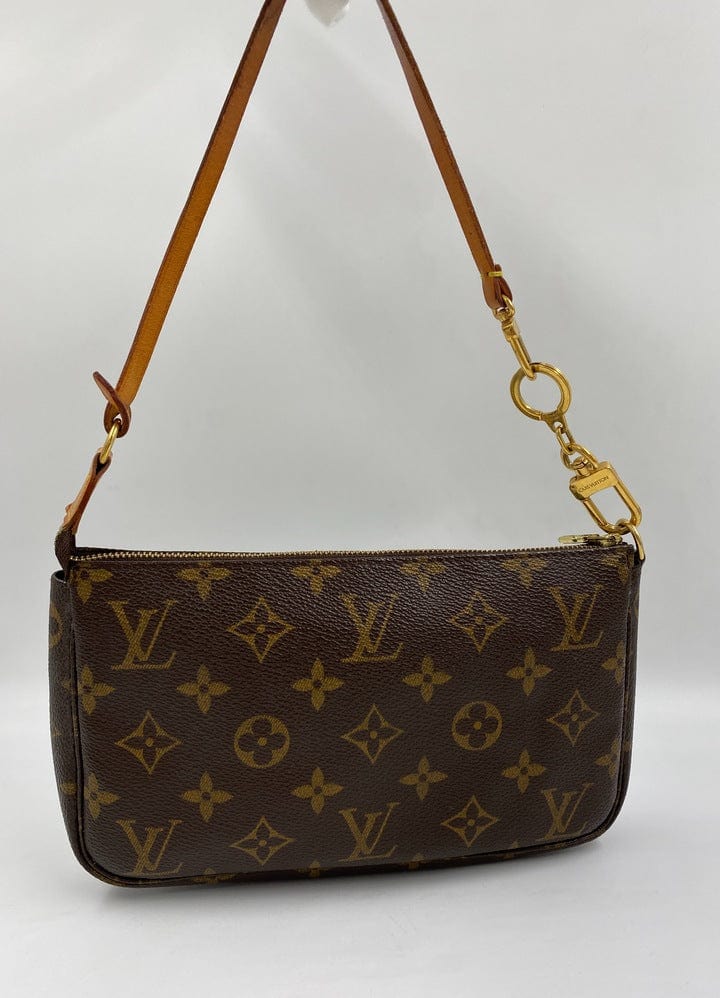 Louis Vuitton Pochette Clutch