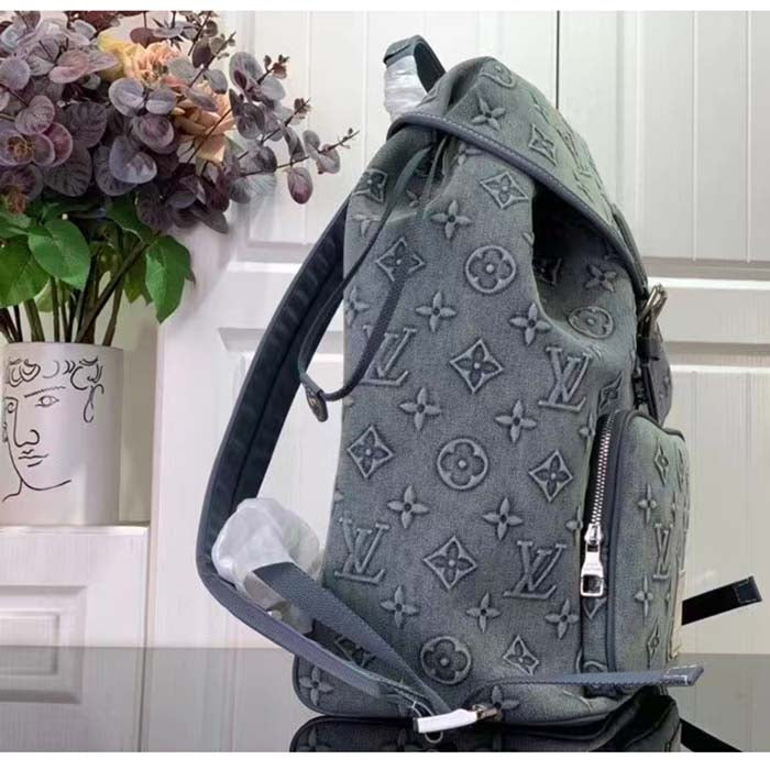 Louis Vuitton LV Unisex Montsouris Backpack Monogram Washed Coated Canvas Cowhide Leather