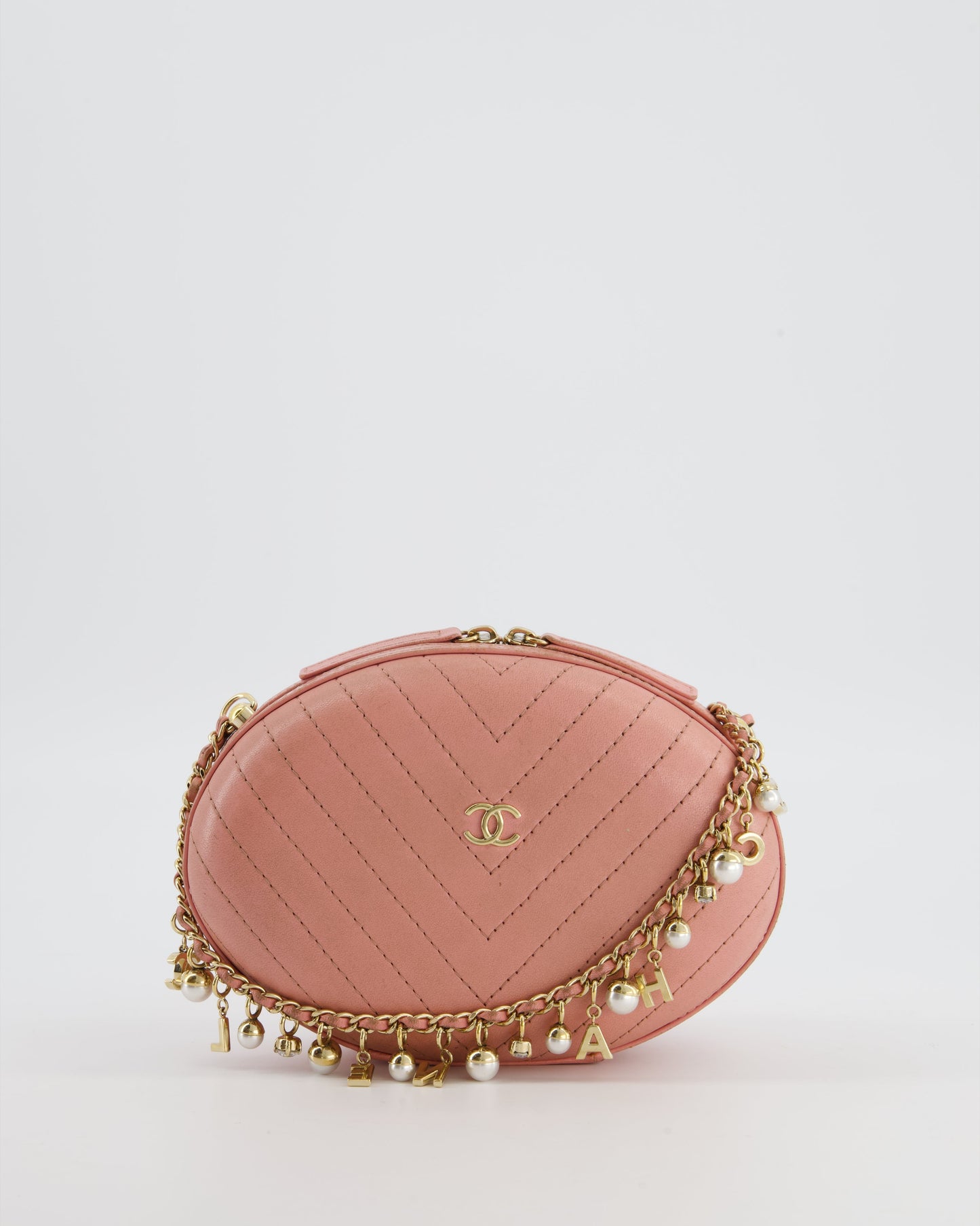 Chanel 2019 Pink Runway La Pa Round Evening bag in Chevron with Gold Hardware and Charm Chain