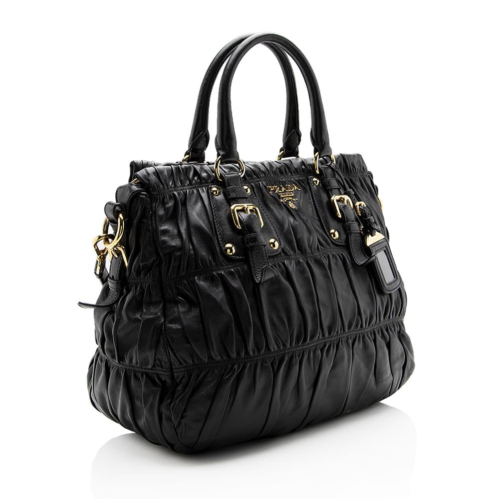 Prada Nappa Gaufre Tote ( )