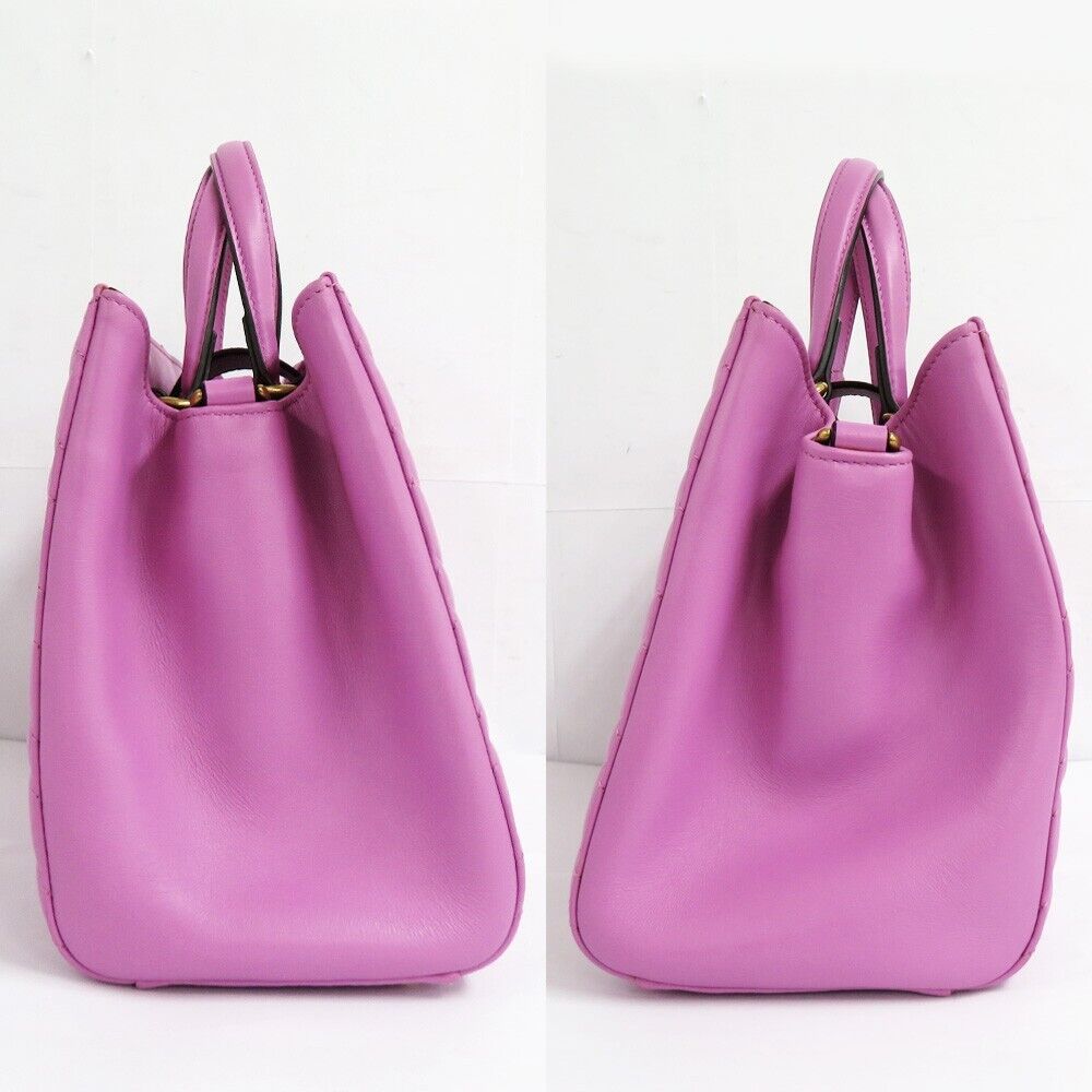 Gucci Quilted Leather Tote