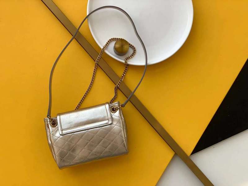 Yves Saint Laurent - Bags
