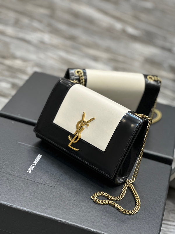 Yves Saint Laurent - Bags