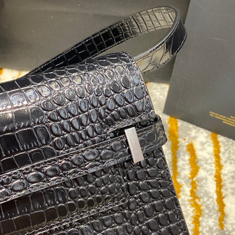 Yves Saint Laurent - Bags