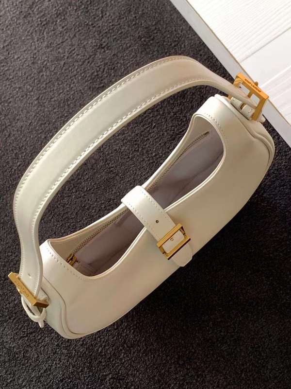 Yves Saint Laurent - Bags