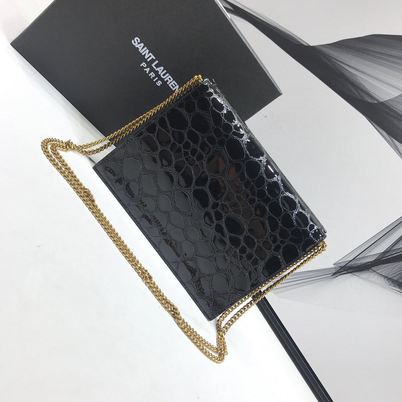 Yves Saint Laurent - Bags