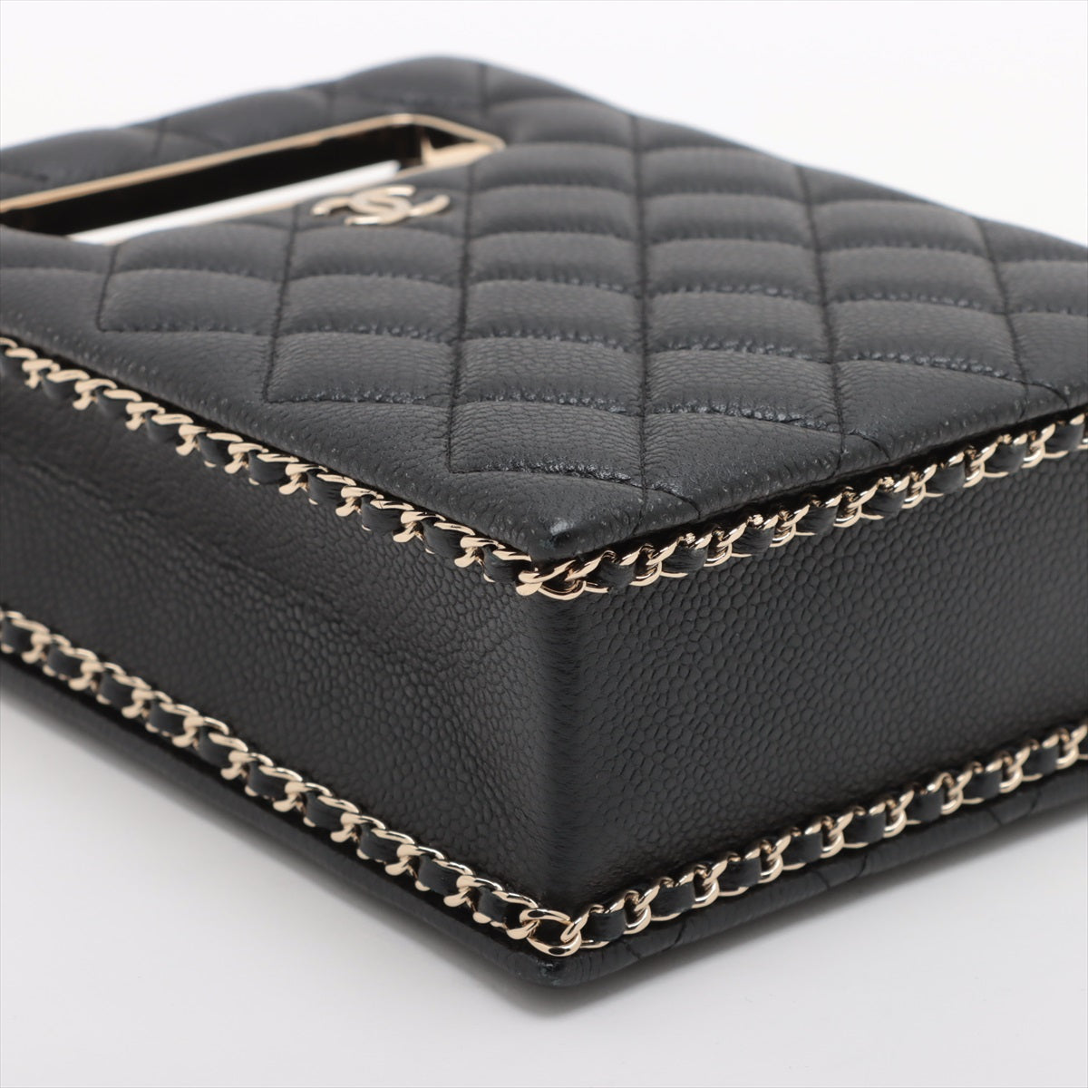 Chanel Shoulder Bag - Almora Bags