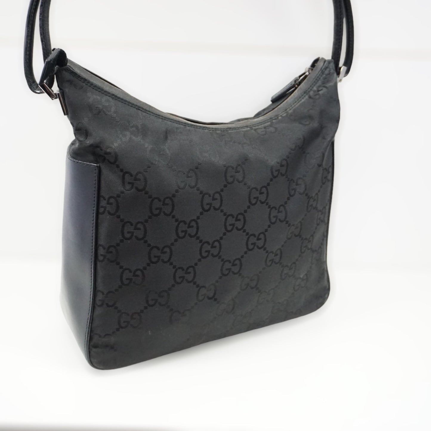 Gucci Monogram Shoulder Bag Style 5