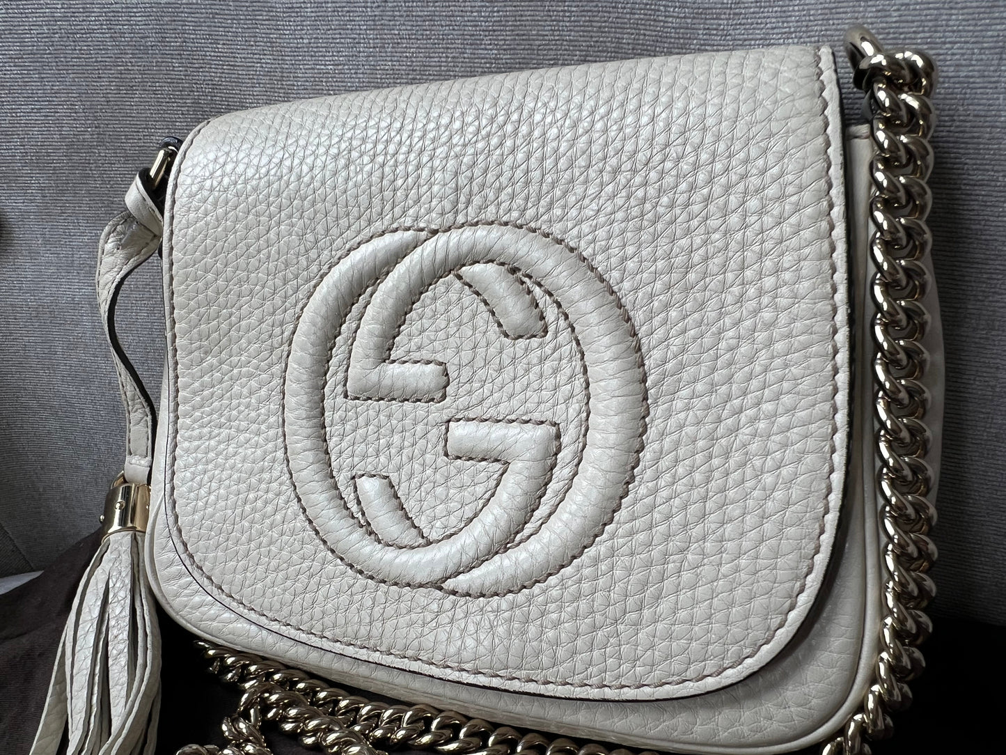 Gucci Soho White Leather Chain Crossbody