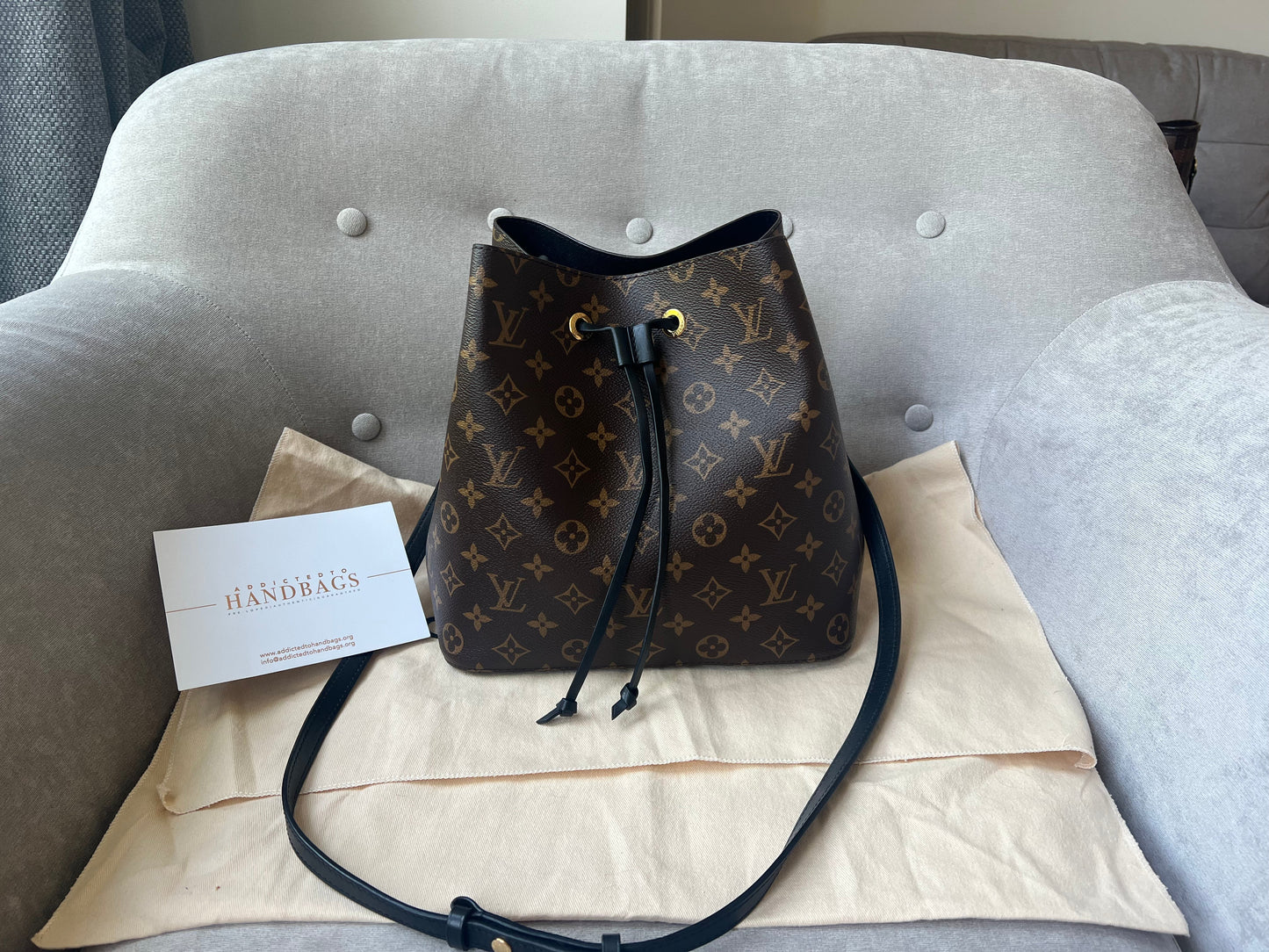 Louis Vuitton Neo Noe Monogram and Black (RRP £1,560) Handbag