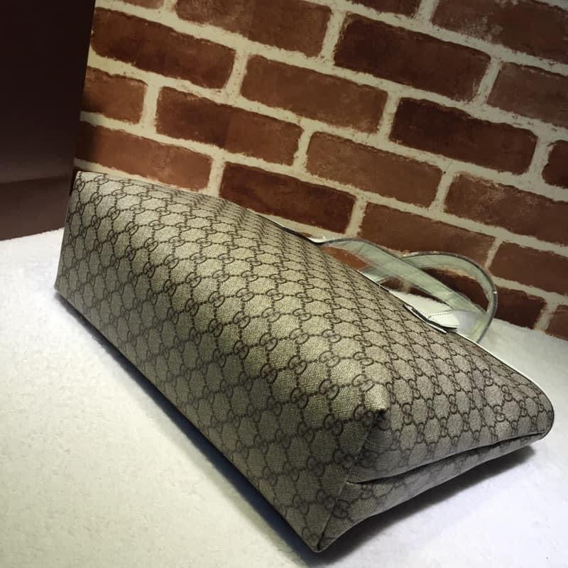 Gucci GG Supreme Handbag Style 2
