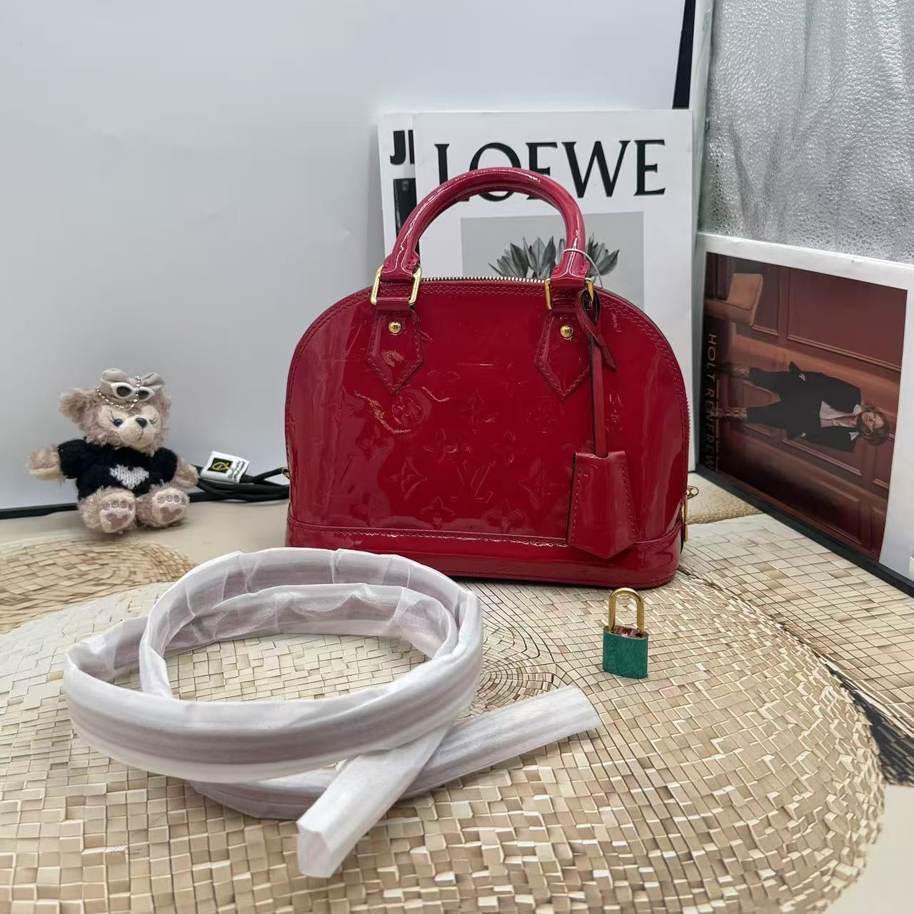 Louis Vuitton Alma PM Red Patent Leather Two-Way Handle Bag