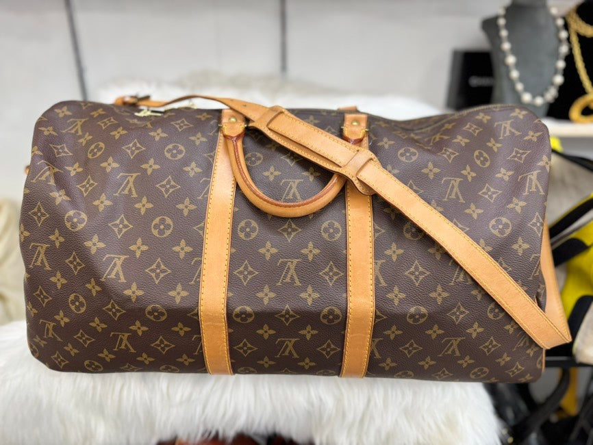 Louis Vuitton Keepall 55 Monogram Brown Duffle Bag