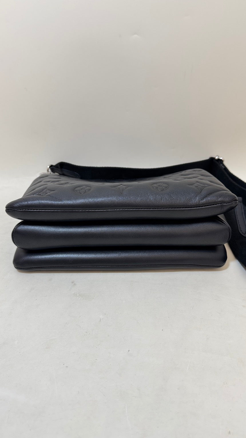 Louis Vuitton Coussin bag
