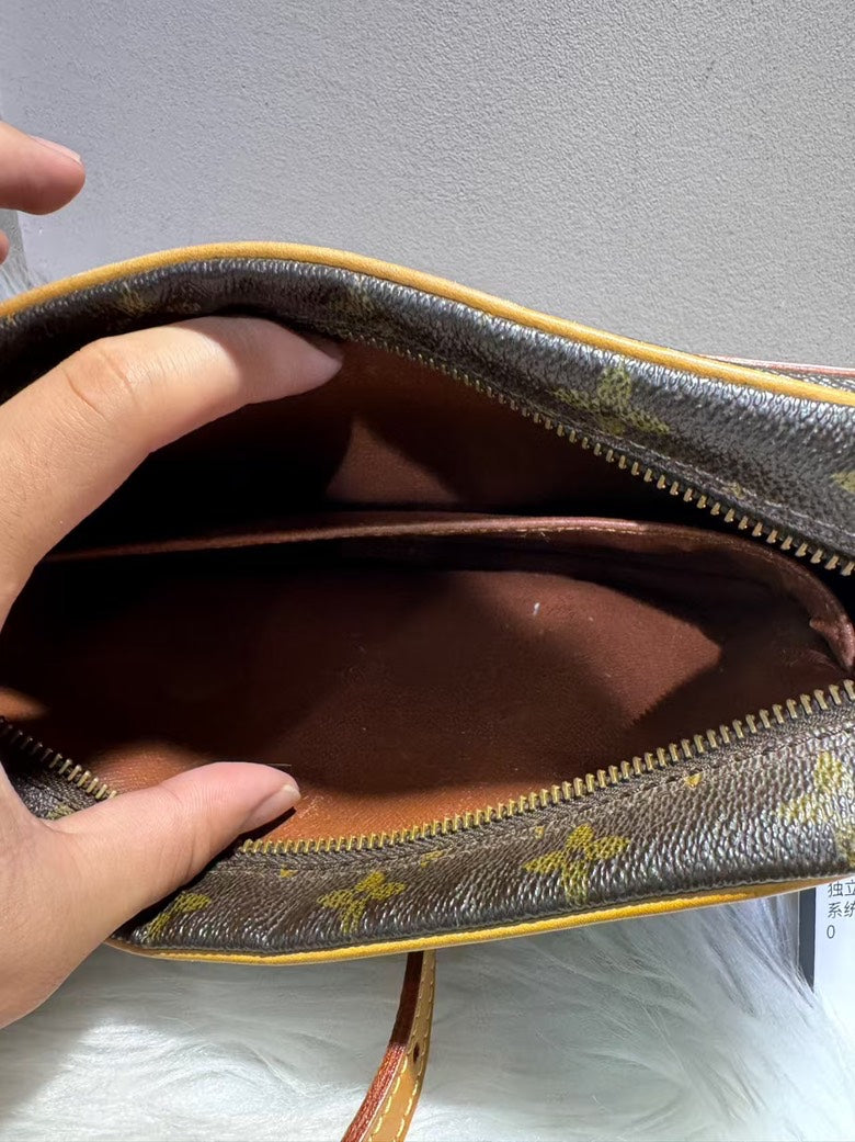 Louis Vuitton Monogram Canvas Brown Messenger Bag