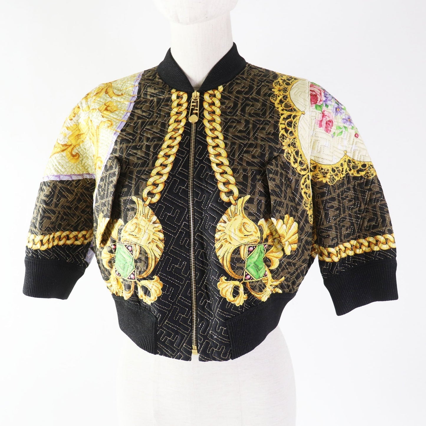 FENDI Blouson FJ7258 Outer: 100% silk, Filling: 69% polyester, Filling: 27% nylon, Filling: 4% polyurethane, Lining: 100% silk Black type Multi Women 40