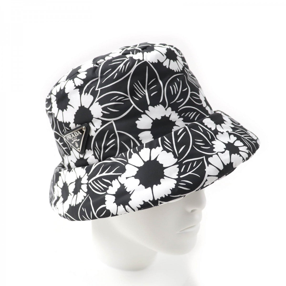 PRADA hat 1HC248 Outer: 100% recycled polyamide, Lining: 100% recycled polyamide, Partially: calf leather Black White Women M
