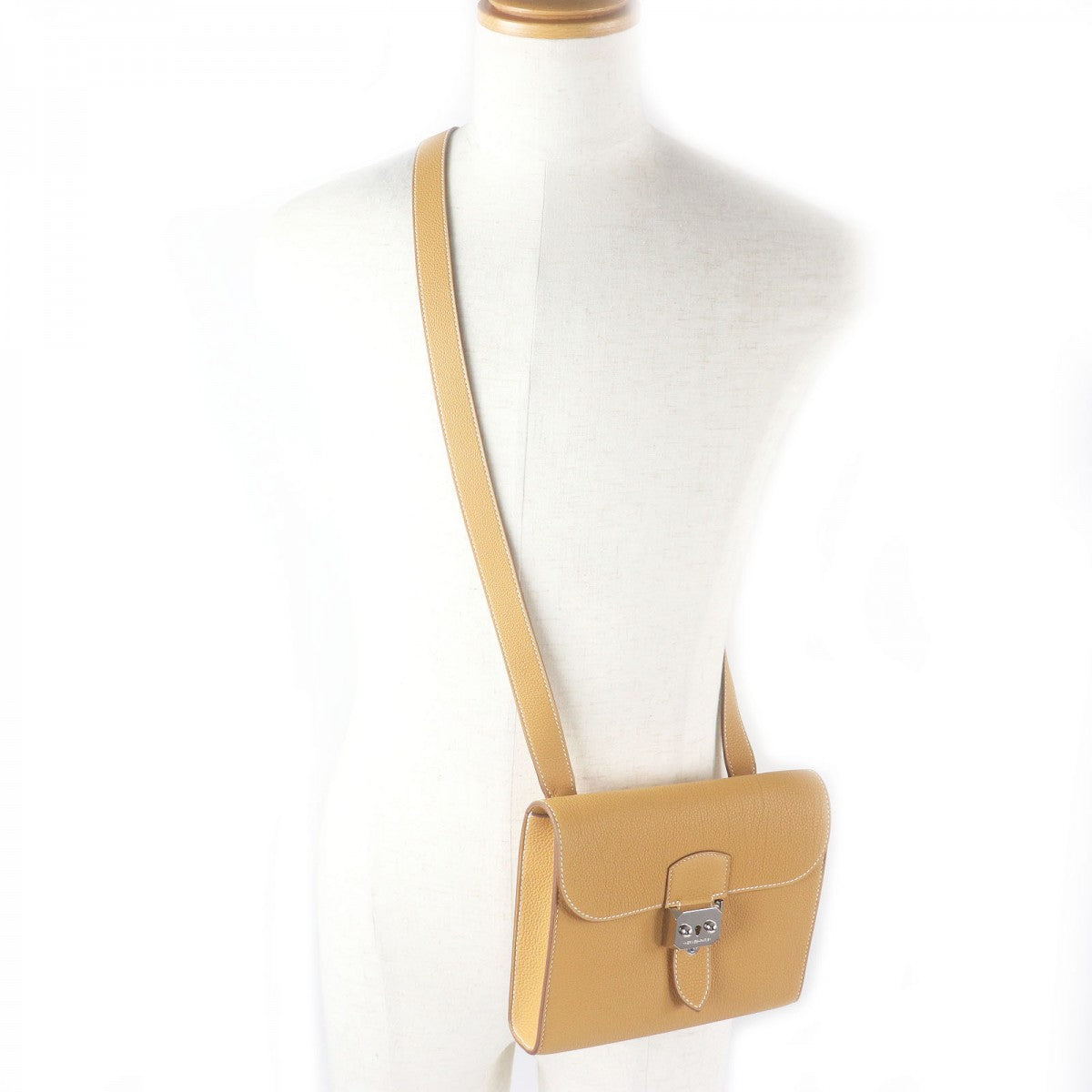 HERMES Other bag Togo Natural Sable Sac Adepesh 21