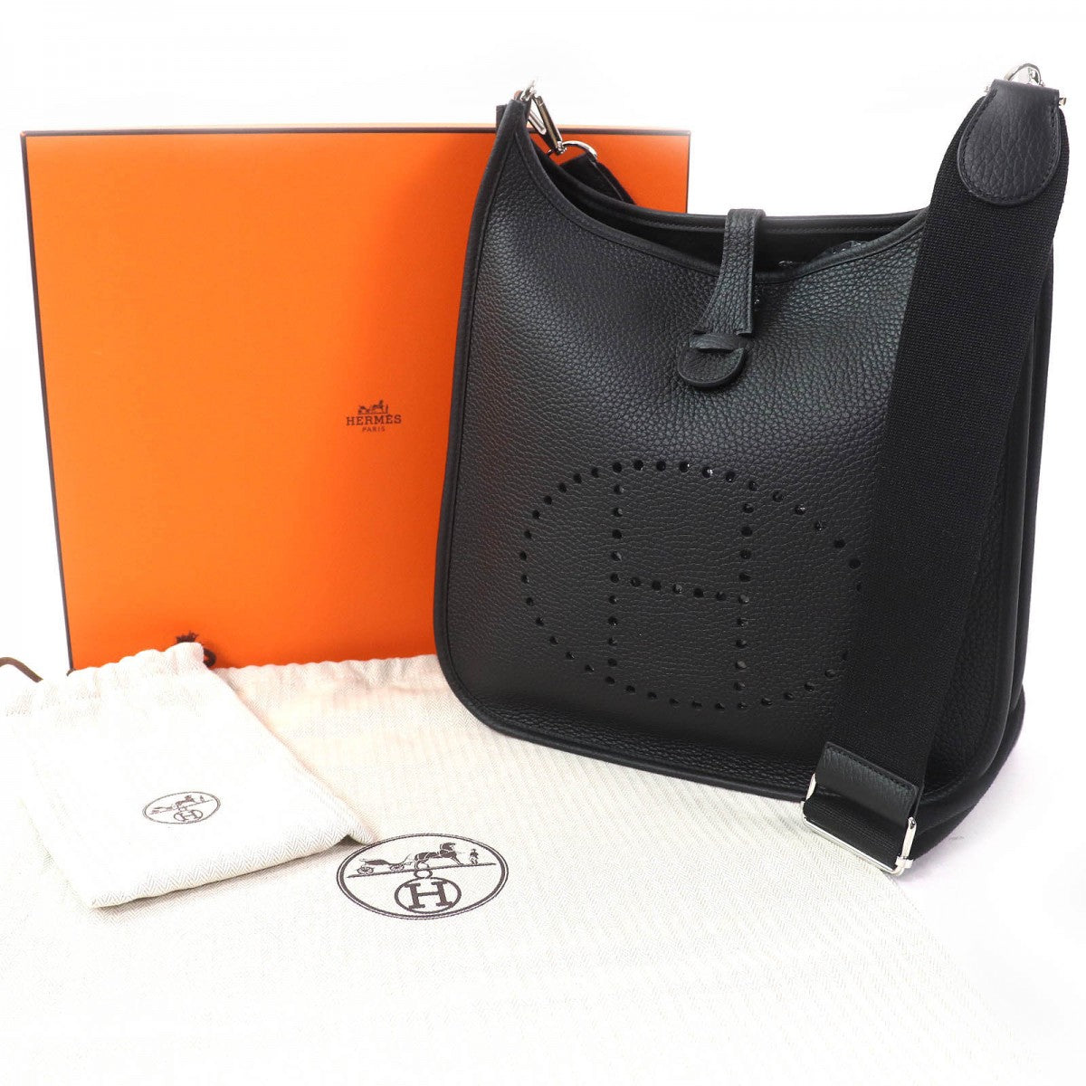 HERMES Shoulder Bag Main FTaurillon Clemence black Evelyn 3PM 29 Women