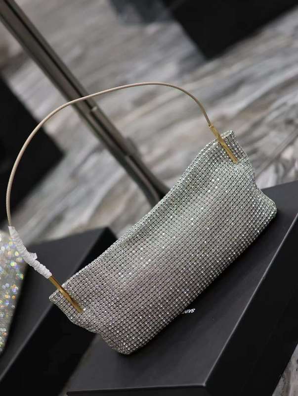 Yves Saint Laurent - Bags 