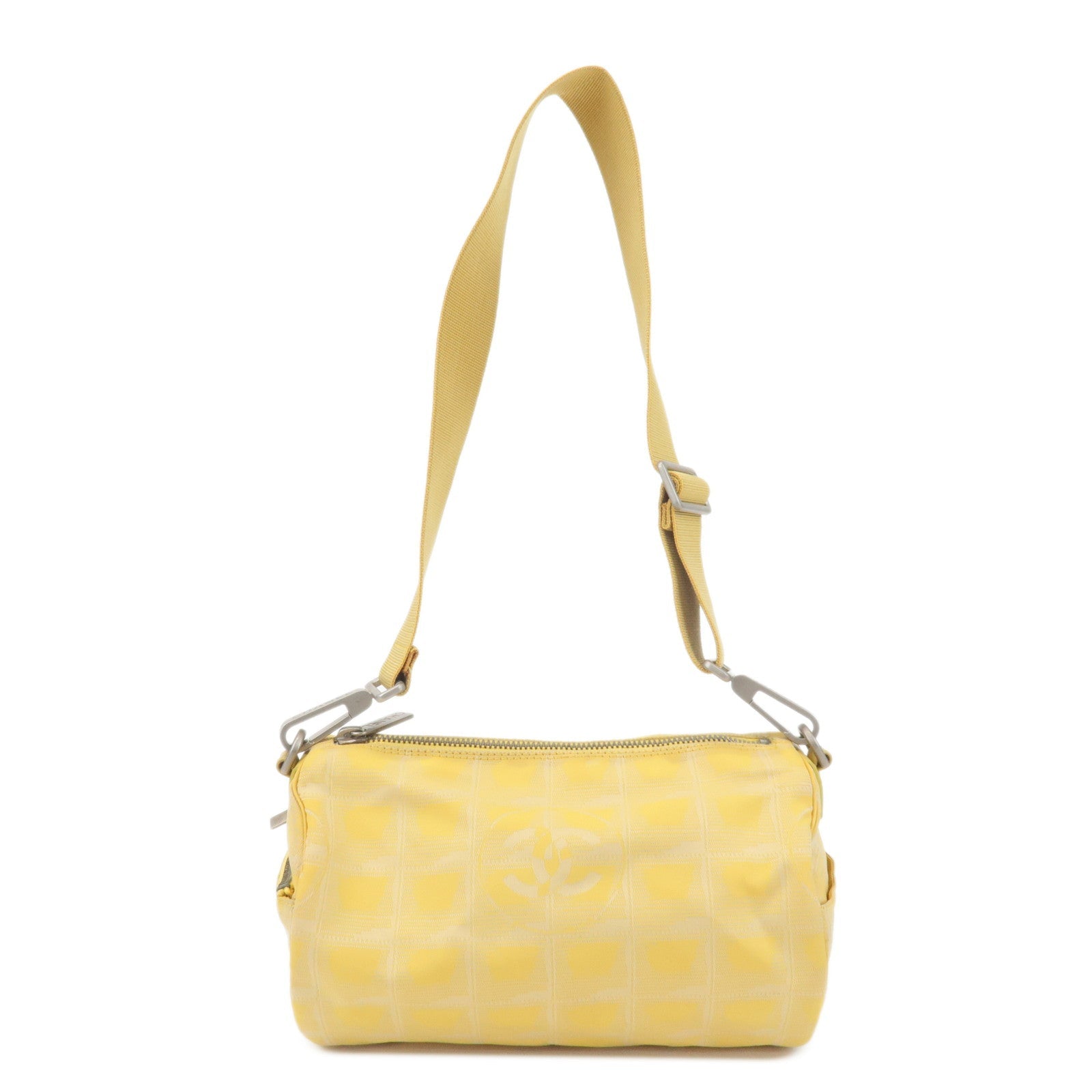 Chanel Shoulder Bag - Almora Bags