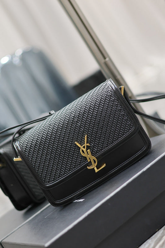 Yves Saint Laurent - Bags
