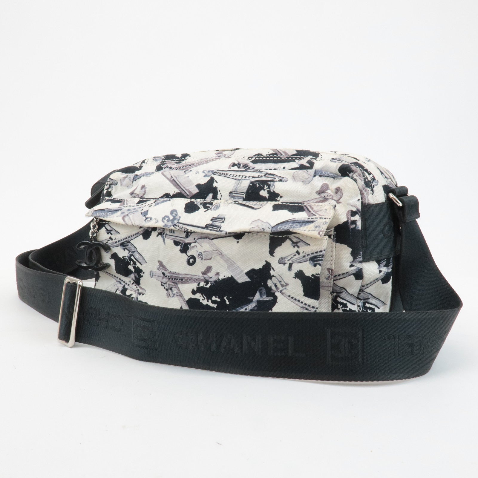 Chanel Shoulder Bag - Almora Bags