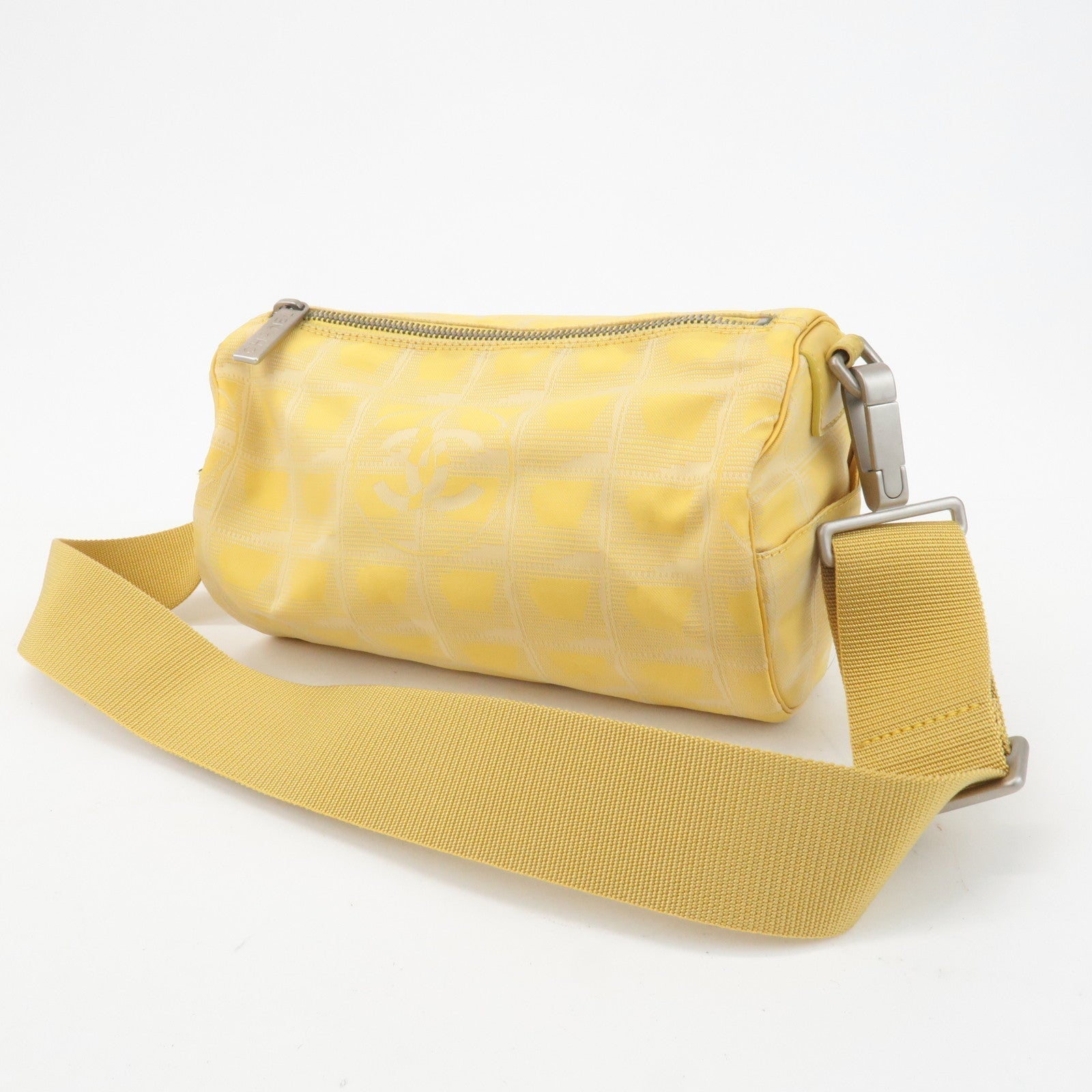 Chanel Shoulder Bag - Almora Bags