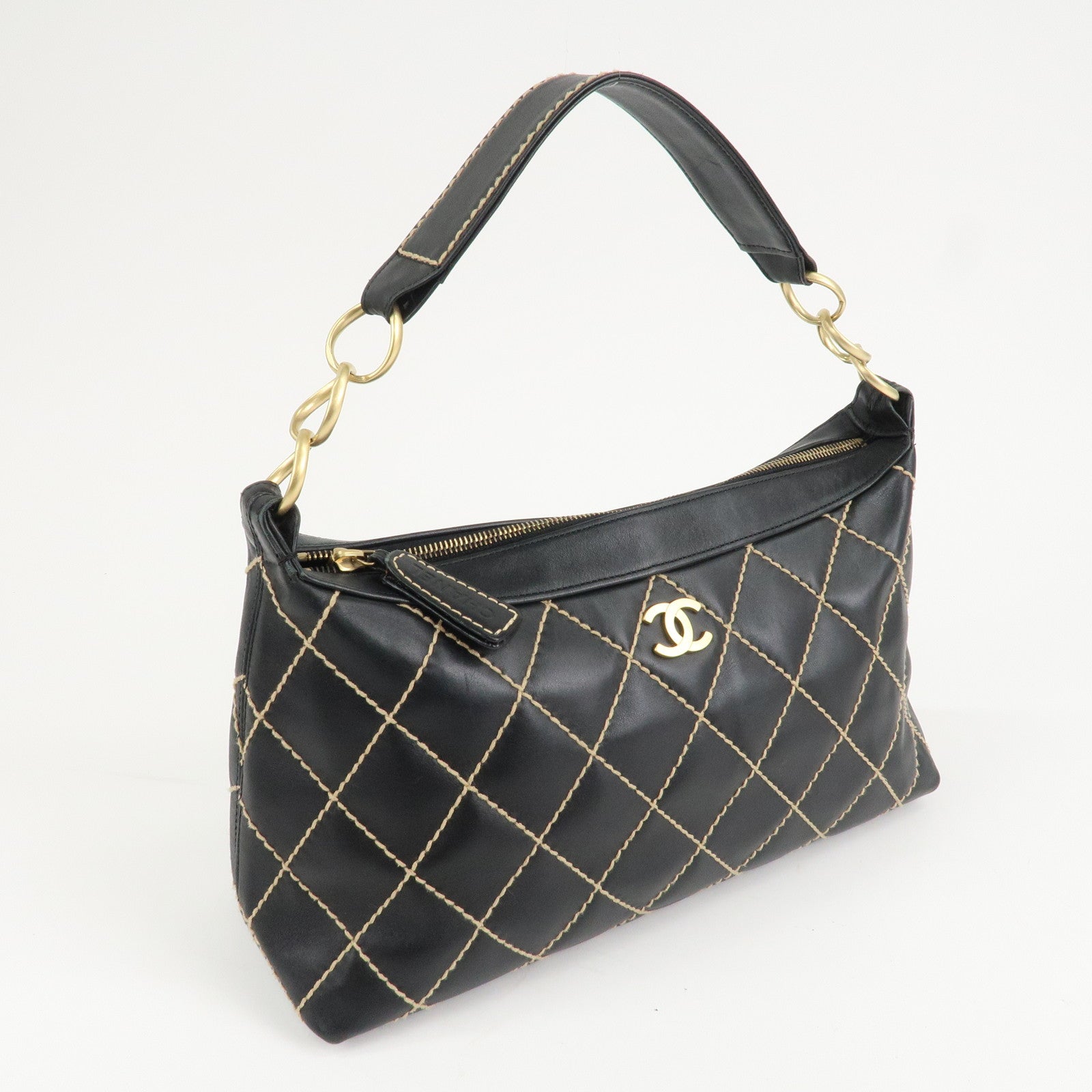 Chanel Shoulder Bag - Almora Bags